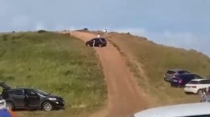 Скатился возле Аслыкуль, Аслыкуль— самое крупное озеро в республике Башкортостан.