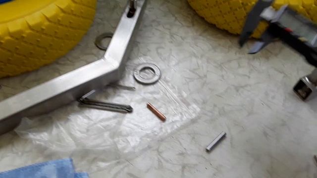Замена подшипника на транцевых колёсах! ))) смотреть онлайн