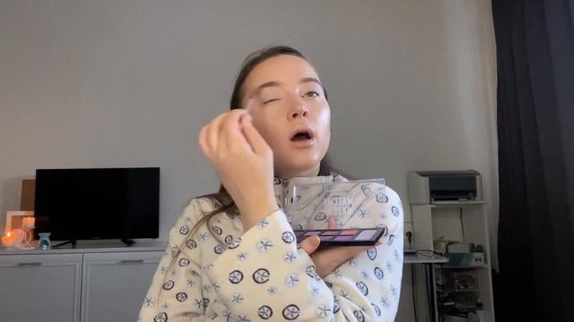 ❄️ пробую сделать макияж cold girl из тиктока ?❄️ смотреть онлайн