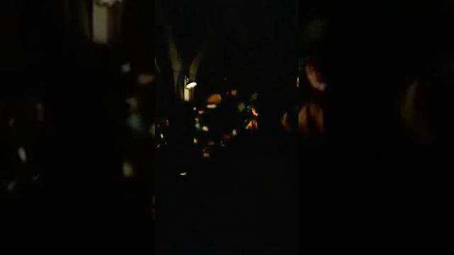 В подземията на замъка Пиерфонд в Бретан. Pierrfonds замък, пълен с мистика и загадки смотреть онлайн