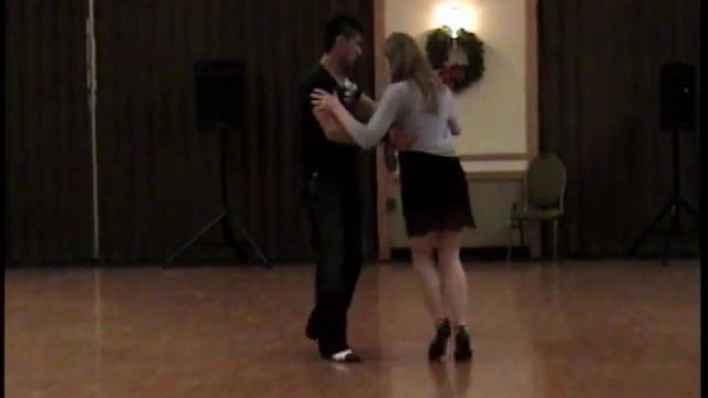 Daniel & Lucy "Tango To Evora" смотреть онлайн