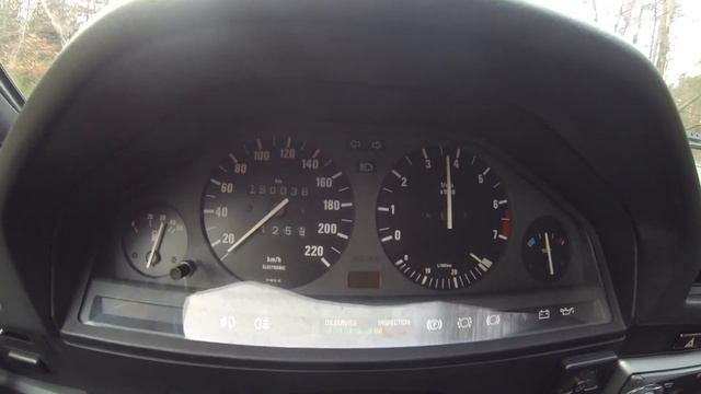 1985 BMW E30 320i 0-100 Km/h Test