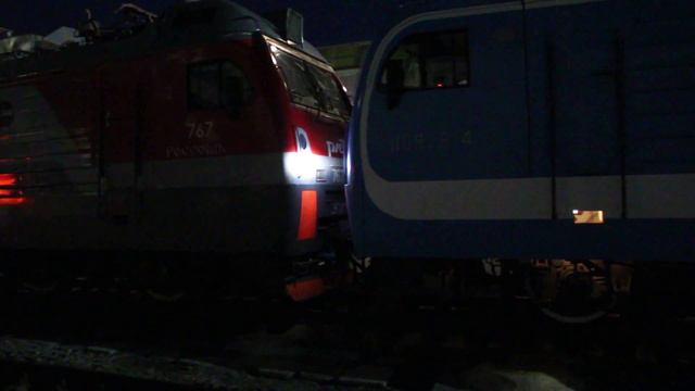 Прибытие ЭП1М-672/ЭП1М-767 с поездом №549 Адлер — Тольятти/Самара смотреть онлайн