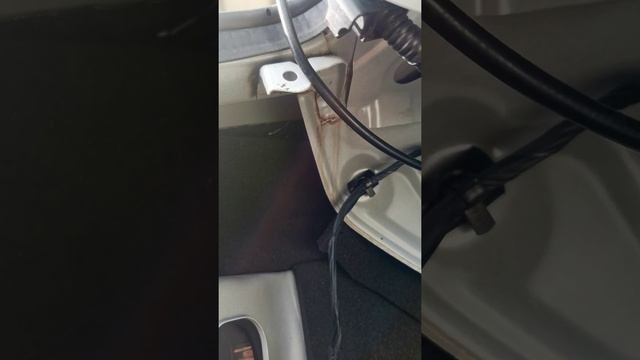 Вода в багажнике Киа рио 3.