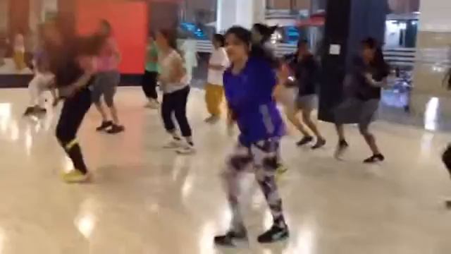 Zumba with Anu.. смотреть онлайн