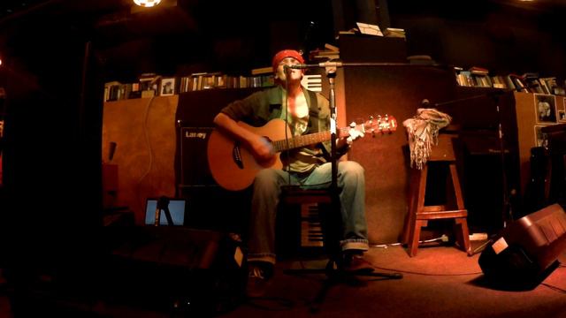 Умка на презентации книги Алеса Валединского. Часть первая. 17.10.2019 смотреть онлайн