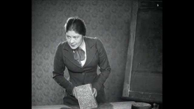 Юность Максима. Часть первая. отрывок. "Сукин сын получается!" смотреть онлайн