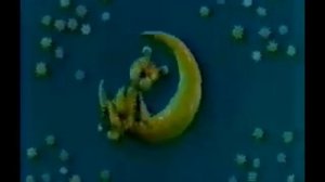 Спят усталые игрушки, книжки спят...