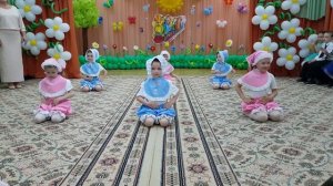 Выпускной из детского сада. 10. Танец малышей.