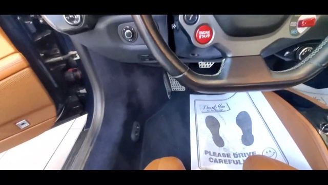 Car Walkthrough | 2012 Ferrari 458 Italia смотреть онлайн