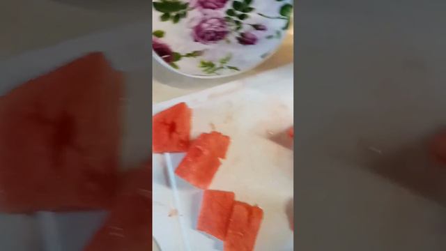 Стеклянный арбуз смотреть онлайн