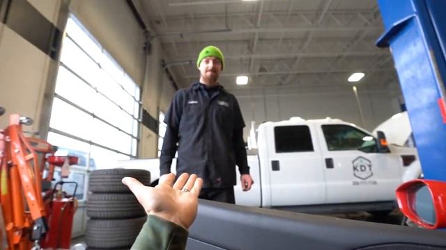 Снегоход Ferrari или новый "победитель зимы"! [DDE на русском] смотреть онлайн