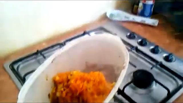 свиная печень в сметанном соусе смотреть онлайн
