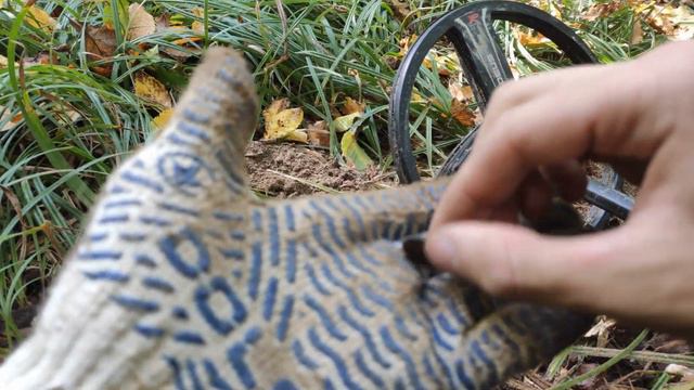 В поисках Древнего поселения НОУА, плюсы копа после дождя. смотреть онлайн