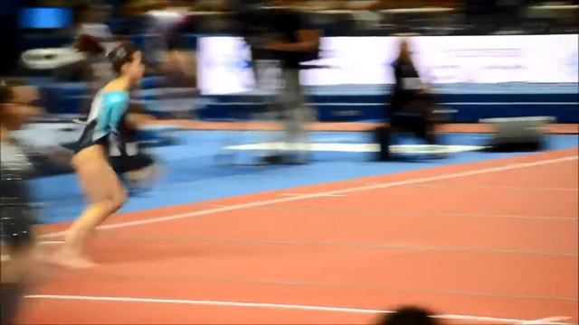 Carlotta Ferlito\\Padova 2O13\\diamond,Rihanna\\ смотреть онлайн