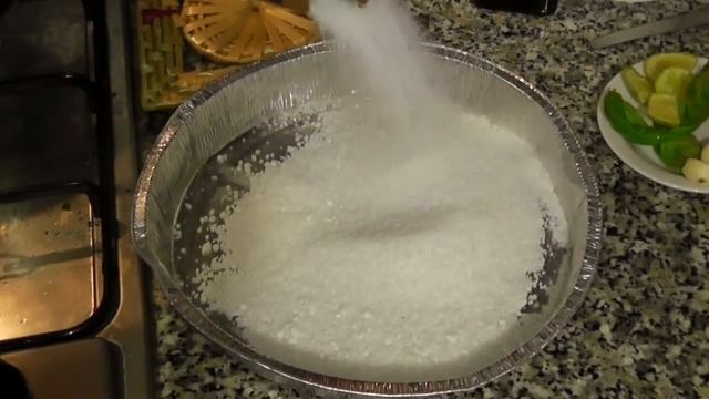 Запеченная рыба в соли в духовке | Salt Baked Fish смотреть онлайн