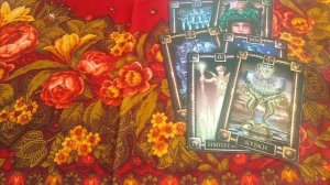 Что обо мне думает бывший? Онлайн-гадание на Таро снов