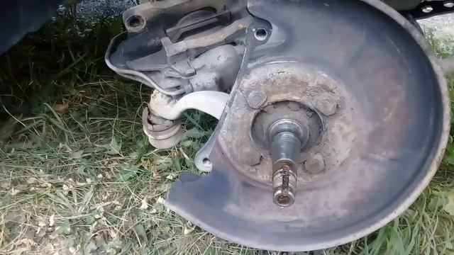 Замена ступицы. Личный опыт на примере ВАЗ-2103 смотреть онлайн