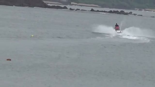 Water Scooter Yamaha WaveRunner VX 700S In Action