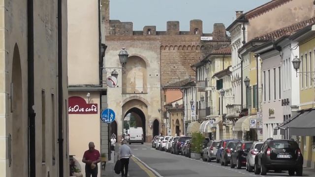 Cittadella. Padova. Italy " Walking Tour in 4K смотреть онлайн