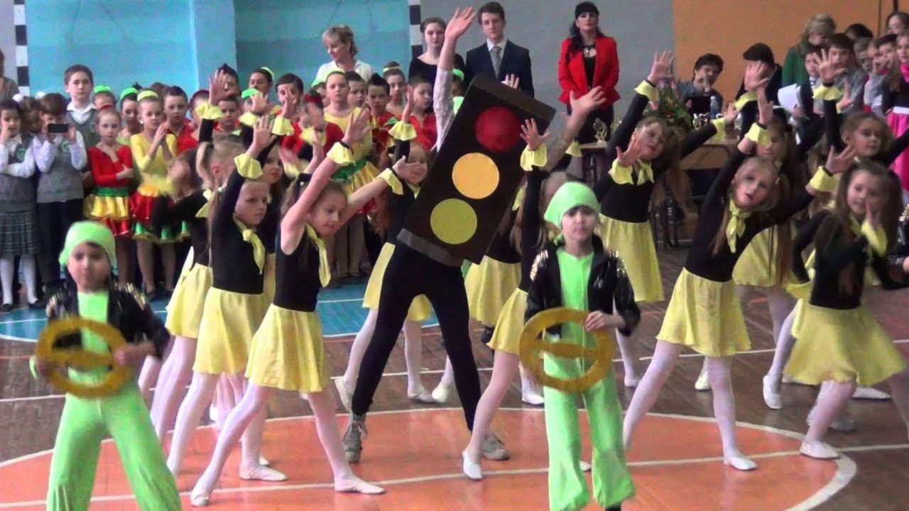 Dance show 116 1-В класс Танец "Зеленый свет" (Валерий Леонтьев) смотреть онлайн