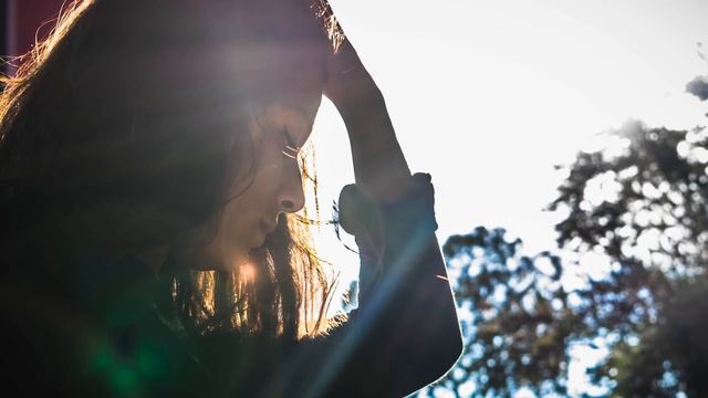 Внезапно оказалось ждет ребенка от мужа, которого похоронила 2 года назад смотреть онлайн