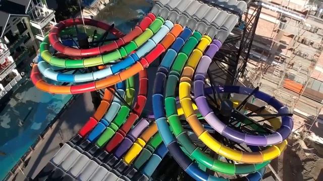 Самый лучший аквапарк  где самые длинные и страшные горки. #аквапарк