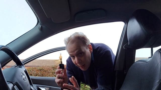 Nissan Primera P12: Locked Out At Hospital (SOS) смотреть онлайн