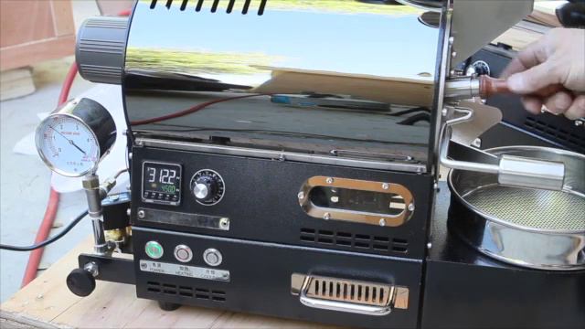 BC-1 Tiny But Mighty Coffee Roaster Roasts 1 lb! смотреть онлайн