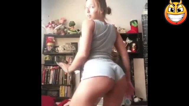 ЧТО ОНА ДЕЛАЕТ?! САМЫЕ КРАСИВЫЕ ДЕВУШКИ! ГОРЯЧИЕ ПОПКИ! ФИТОНЯШКИ! смотреть онлайн