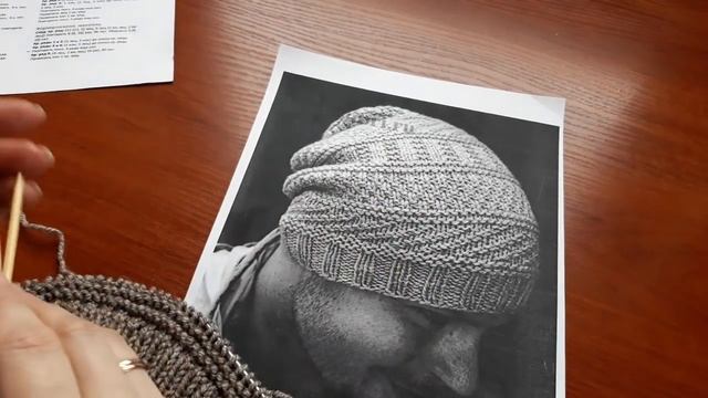 Шапка бини спицами. Для мужчин. Часть 1. смотреть онлайн