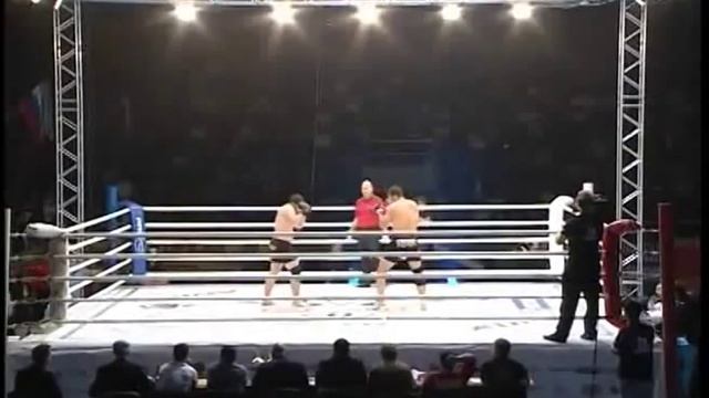 Свыше 93 кг Ахмедшейх Гелегаев VS Роман Савочка.flv смотреть онлайн