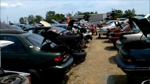Жизнь в США: Кладбище автомобилей в Америке/ Детройт/ Junk Yard^^