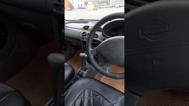 Nissan March 2000гв