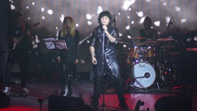 Виктор Цой и Сергей Ларькин живы!Сюжет памяти артистов. смотреть онлайн