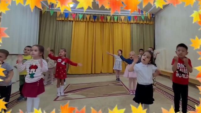 Песенка - приветствие "Утром петушок встает". Малыши 3-4 года.Детский центр"Умка"г.Алматы,Береговог смотреть онлайн