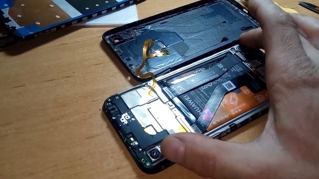 Ремонт Huawei Honor 8A. Замена дисплея. смотреть онлайн