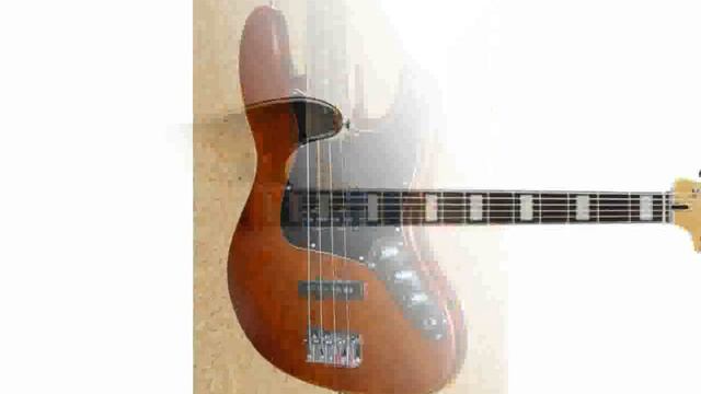 Squier Basses смотреть онлайн