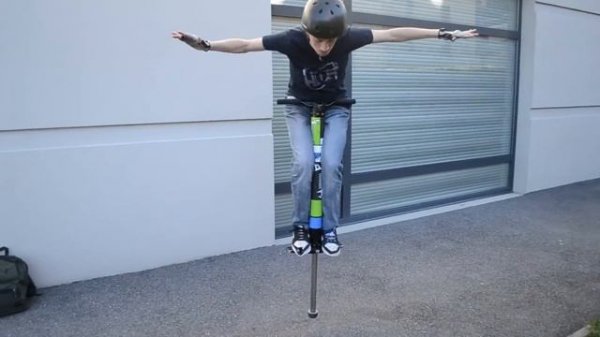 Pogo Stick TK8 pro air - First Touch