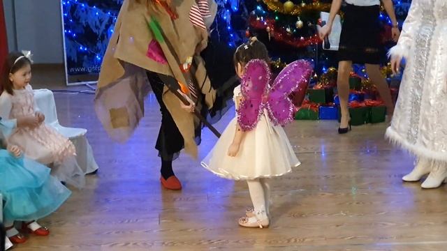 Новый год 2020 Kinder City "средняя группа" смотреть онлайн