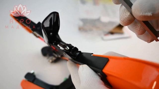 НОВИНКА! Видеообзор Тапенер BZ 5 Садовый степлер! ДЛя подвязки растений винограда, помидор, ежевики смотреть онлайн