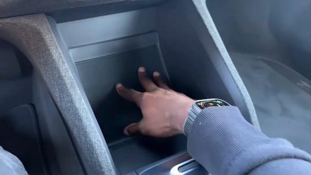 Lucid vs Tesla. Новый конкурент среди электрокаров! смотреть онлайн