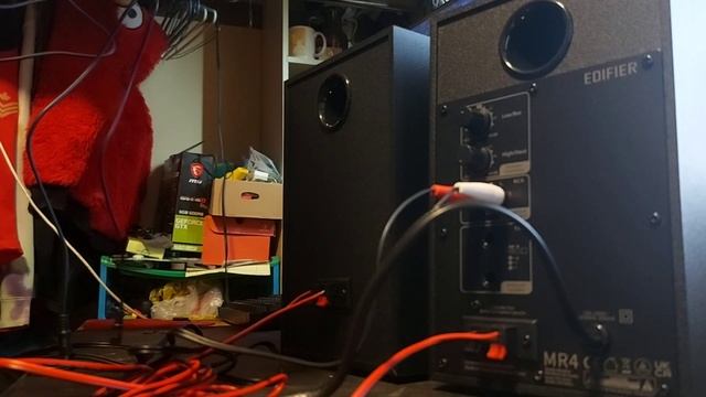 Edifier MR4! Unboxing/Set Up/Listen/Review Of Song ? смотреть онлайн