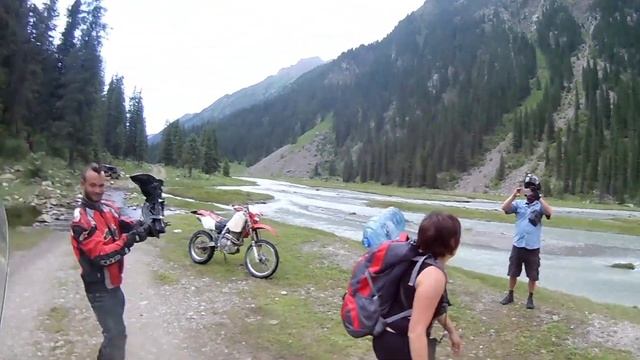 Последняя эндуро вылазка старой ИЖ-Турэндуры+2китайца и одна Хонда. смотреть онлайн