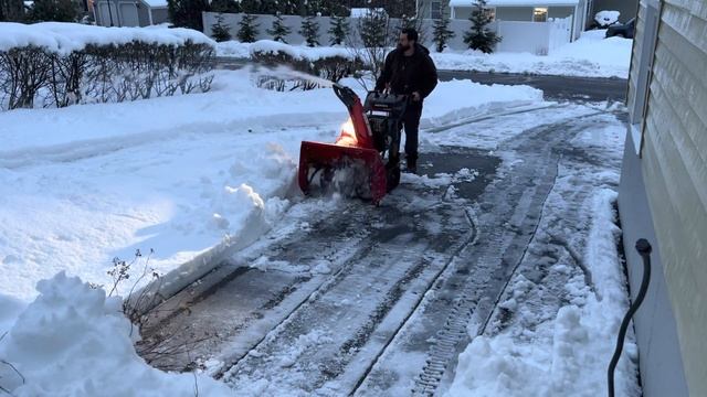 Honda 1332 Snowblower | Night Blowing смотреть онлайн