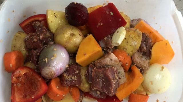 “Еда своими руками» Рагу из баранины с овощами смотреть онлайн