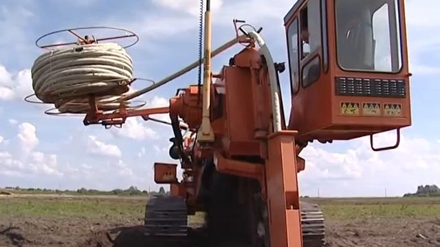 Укладка дренажа и мелиорация в ЗАО "Куликово". 16.07.2018 смотреть онлайн