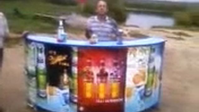 ПРИКОЛ НА БИТЮГЕ смотреть онлайн