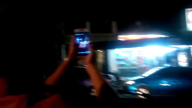 "А я сяду в кабриолет..." смотреть онлайн