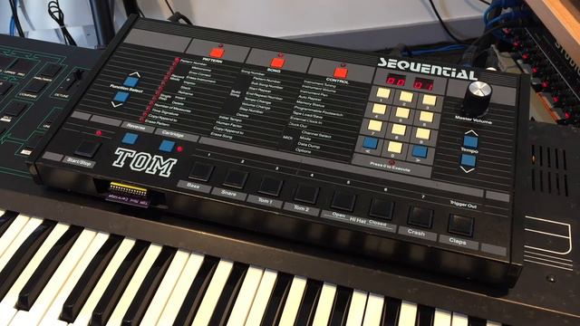 Sequential Circuits TOM custom cartridges смотреть онлайн